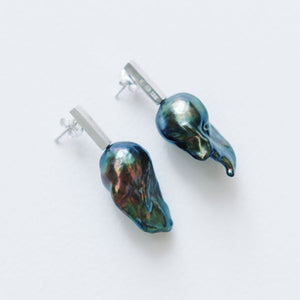 Black Baroque Pearl Earrings